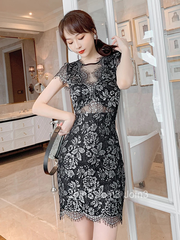Fashion Summer Korean Vintage O-Neck Short Sleeve Mini Party Dress Ladies OL Elegant Lace Perspective Black Tassel Pencil Dress