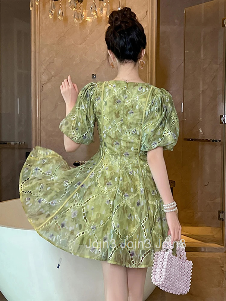 Summer Fashion Casual Sweet Flower Embroidery A-Line Short Dress Women Clothes Elegant Retro Puff Sleeve Slim Mini Party Vestido