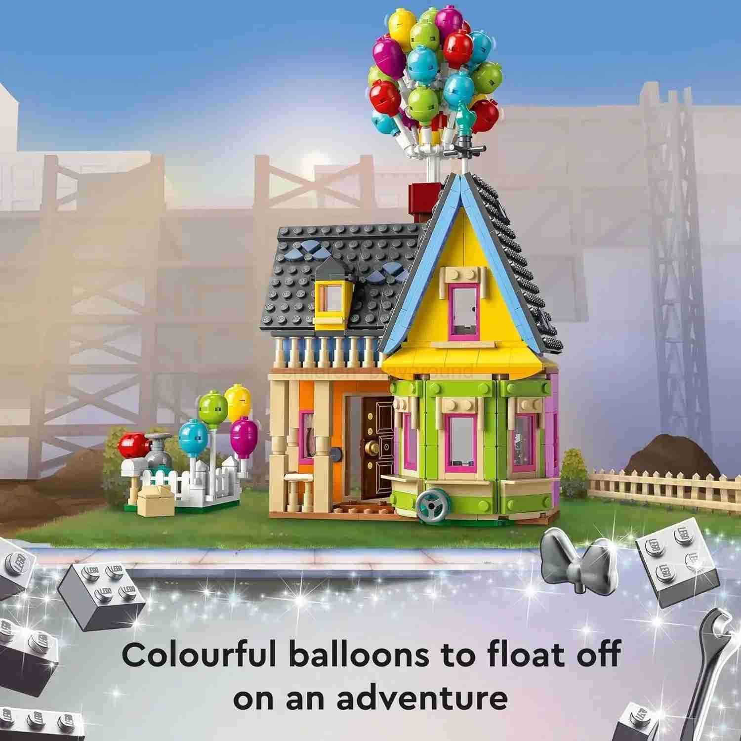 DISNEYUp House Building Blocks Movie Travels Of Flying House Construction Model Kit Toys For Boys Birthday Gifts Home Decoration W250623