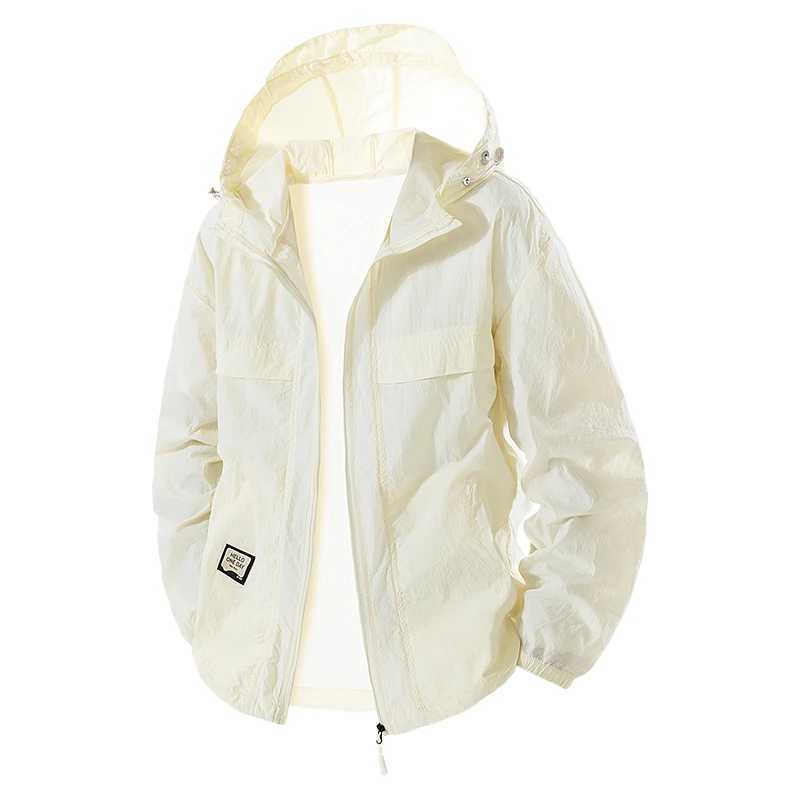 New Summer Men Hooded Large Size M-XL Sunscreen Clothing Mens Fashion Outdoor Light Breathable UPF50+ Couple Skin Jacket W250623