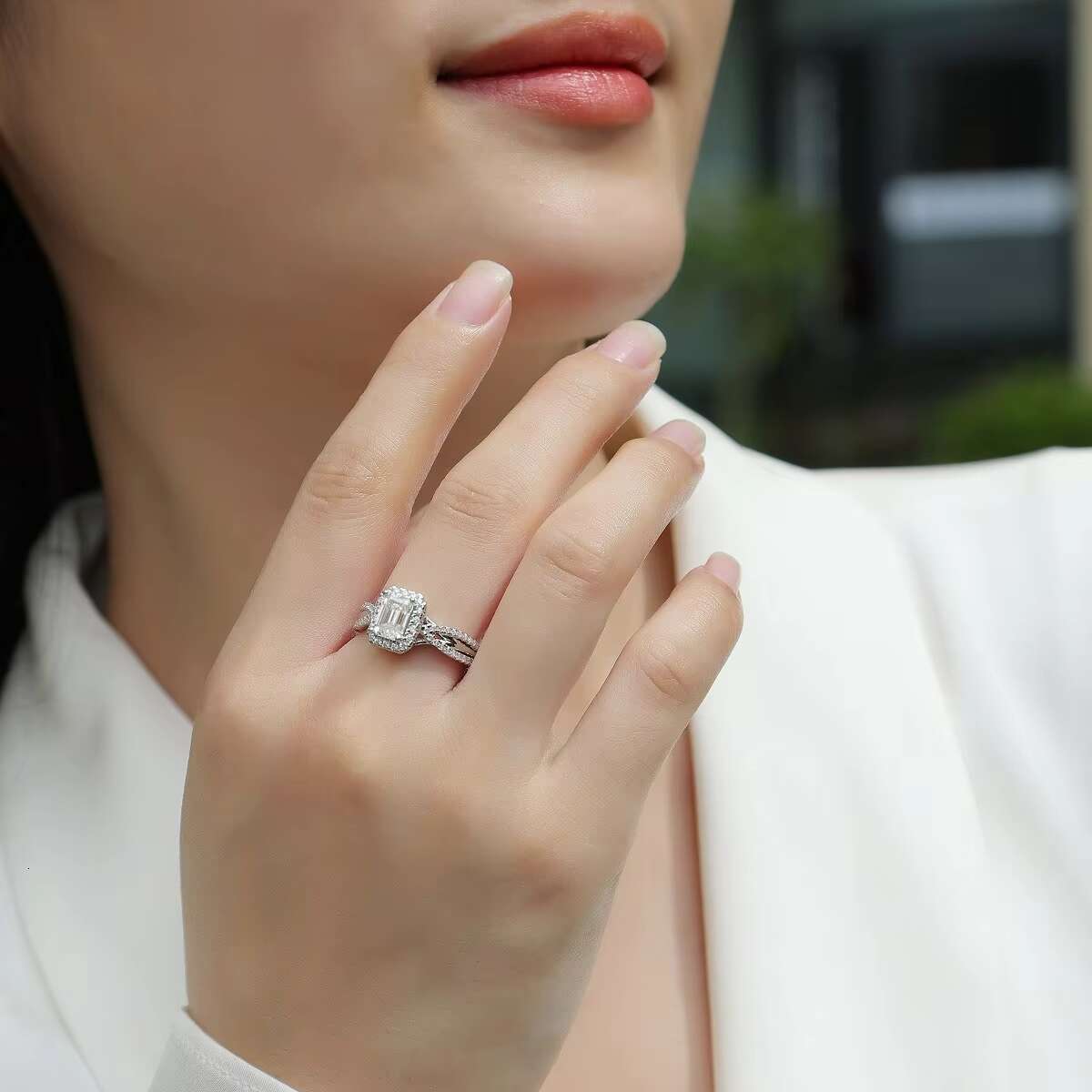 925 Sterling Silver Moissanite Big Diamond Womens Wedding Ring Exquisite Jewelry Design Engagement Gift Party-Trendy