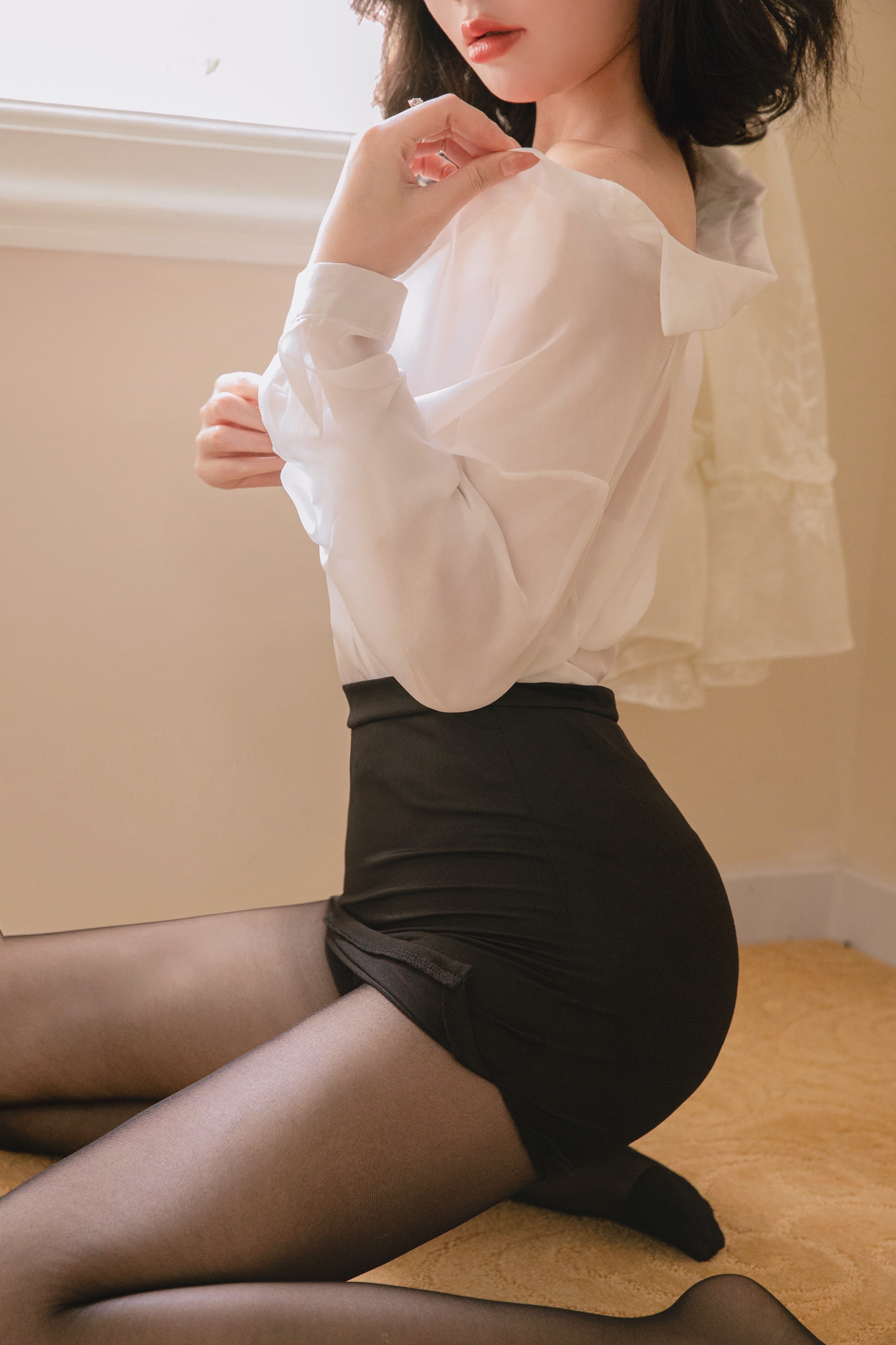 Sexy erotic Tight Hip hugging Secretary OL Uniform Temptation COS Sexy Underwear Female Teacher Set 1042