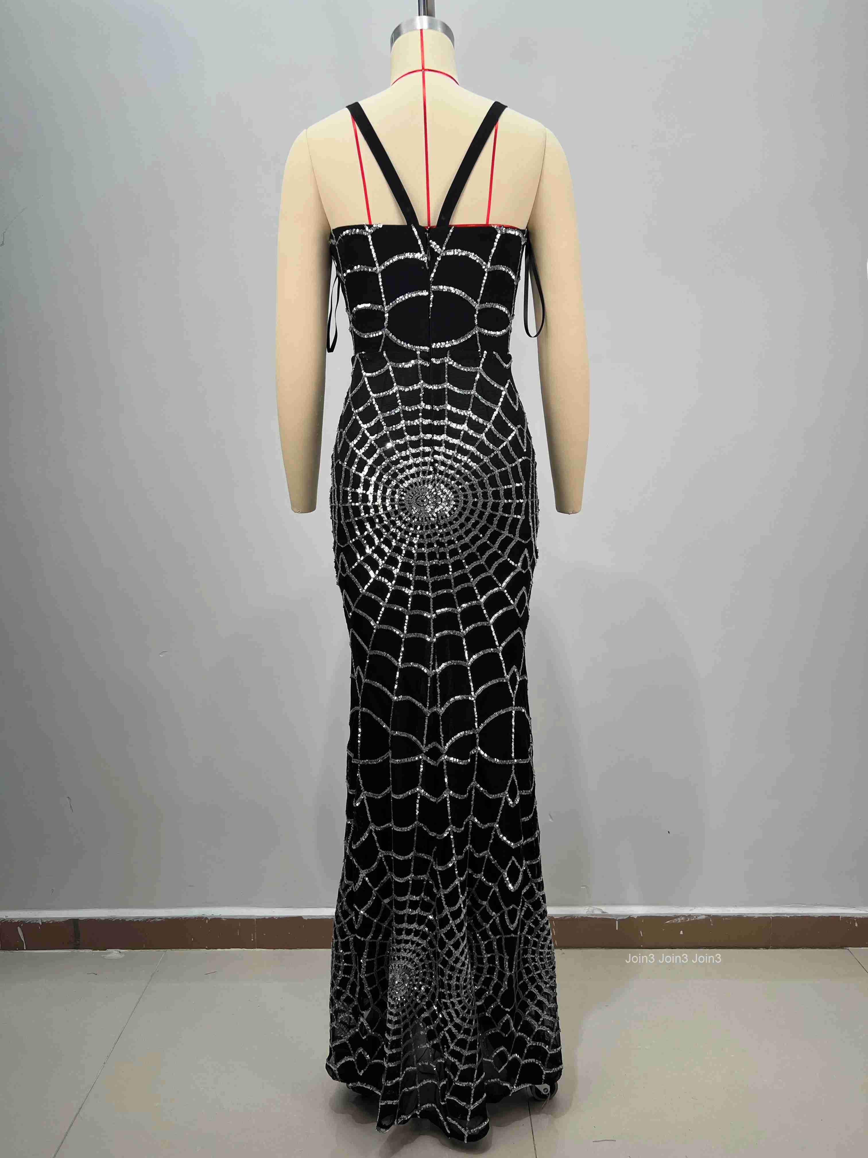 Elegant Black White Beaded Evening Gown with Spider Web Sequins Design Sweetheart Neckline Formal Party Dress for Gala Ball