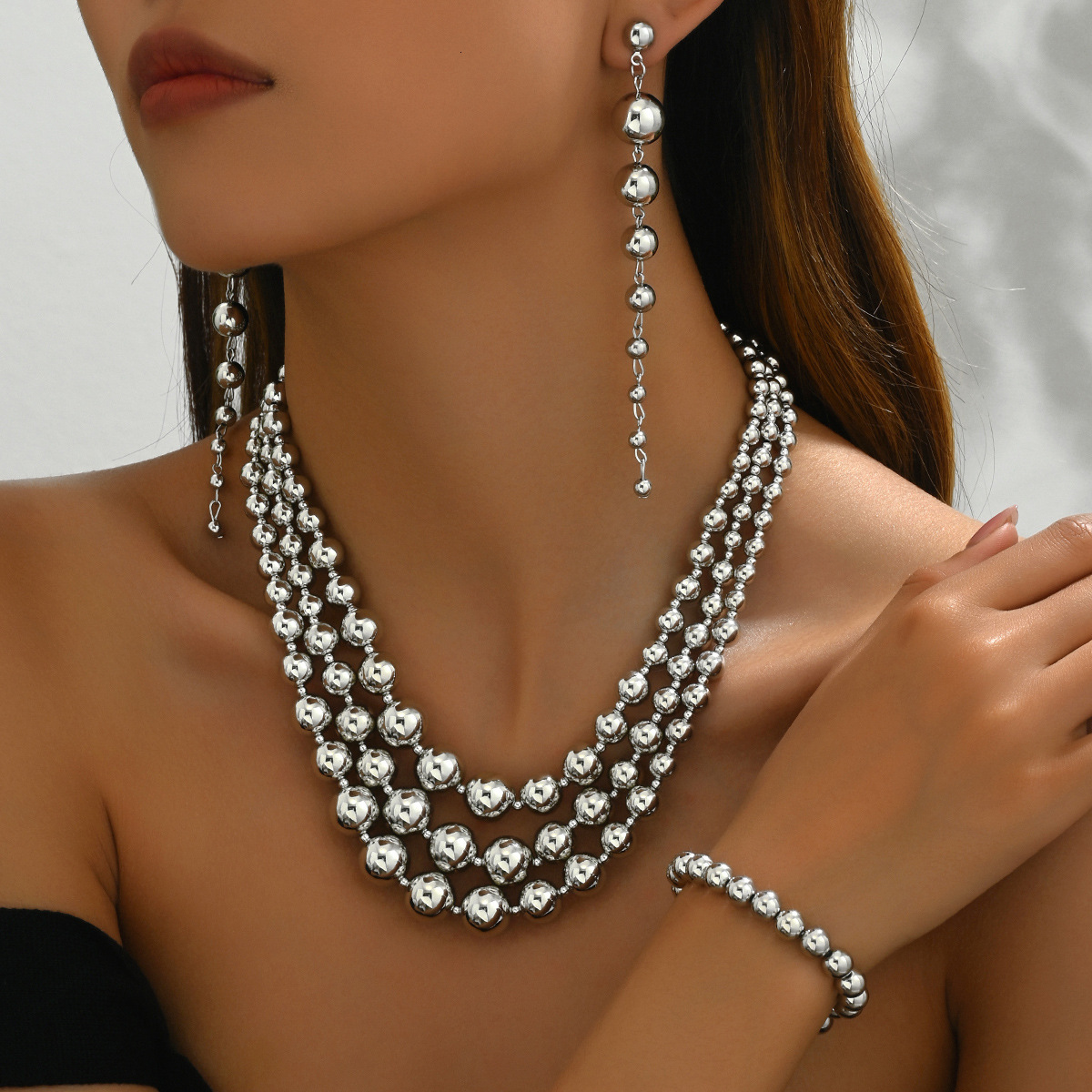 Spicy Girl Style Women's Necklace and Earrings Jewelry Set Beaded Multi-layer Clavicle Chain Hand Accessories