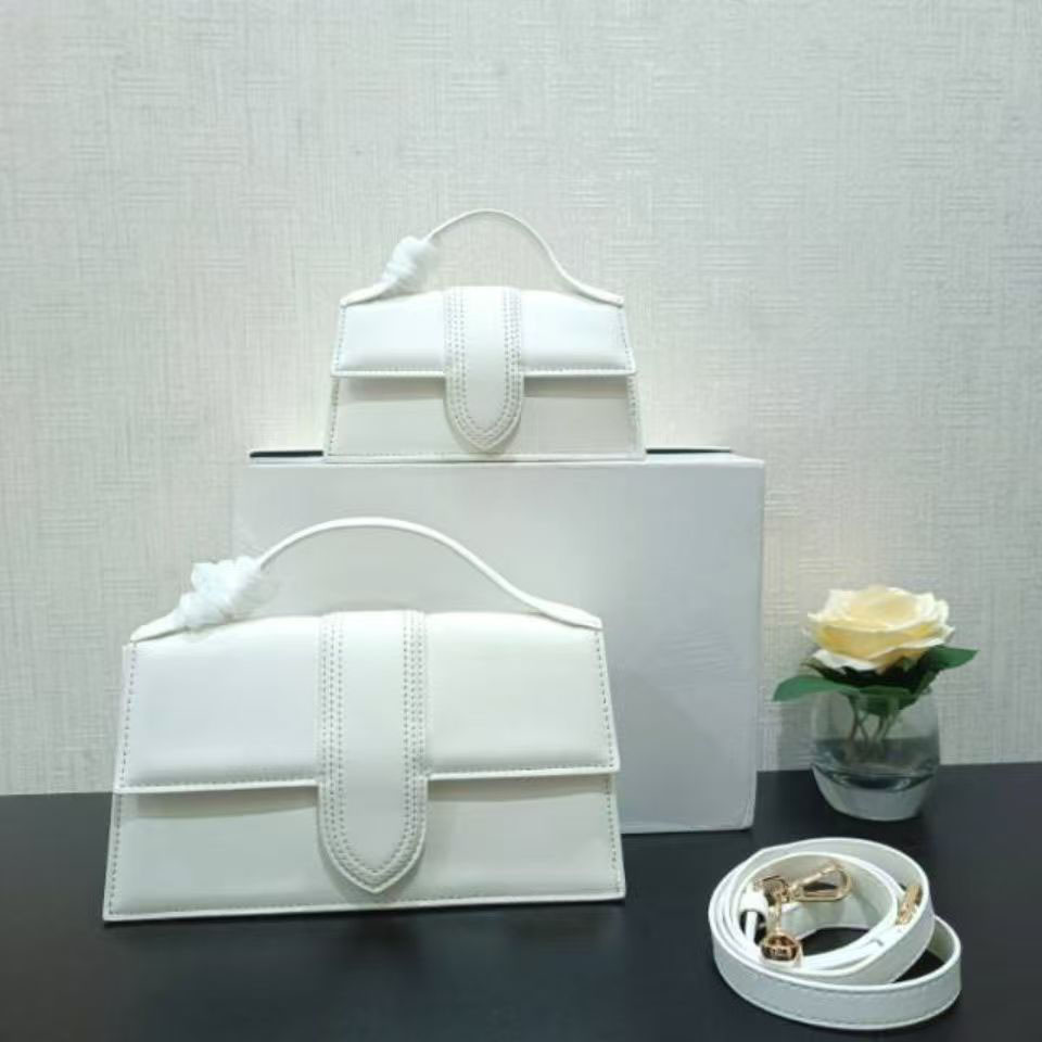 Premium Design Bag Le Bambino chiquito Bag Vintage Tote Underarm Diagonal Straddle Bag Frosted Suede Shoulder Luxury Handheld Purse Beaded Mini Purse