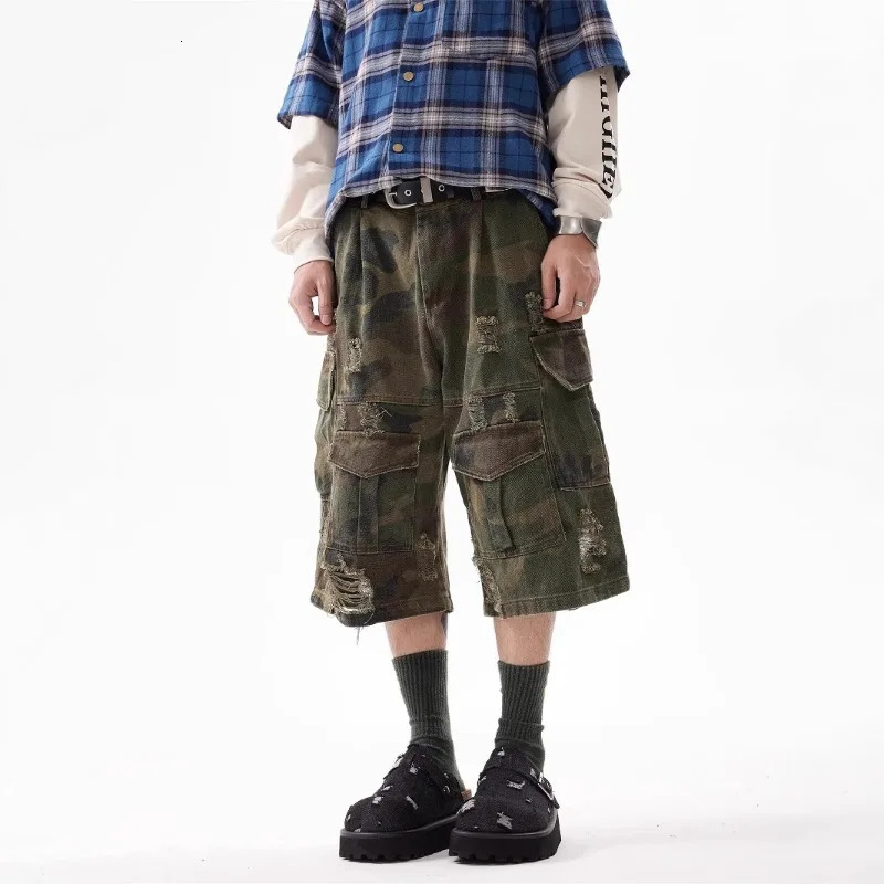 Mens Camo Denim Shorts Summer Casual Loose Multi-Pocket Cargo Pants High Street Fashion Hip Hop Ripped Shorts Mens Clothing 250618