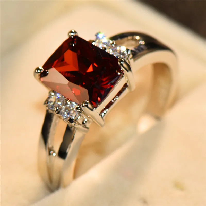 Female Crystal Red Zircon Stone Engagement Ring Cute Wedding Jewelry For Women 250617