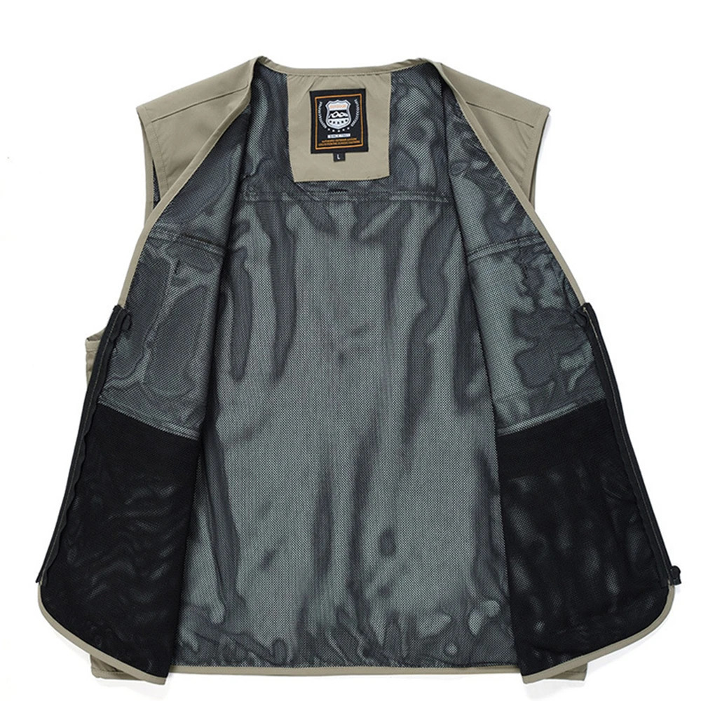FGKKS Mens Fashion Vest Solid Color Tooling Style Waistcoat Thin Multi-Pocket Casual Loose Vest for Men 250617