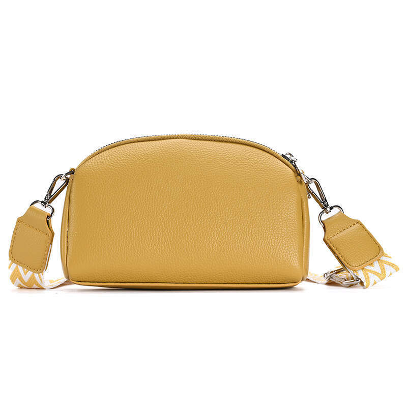 2024 New Korean Style Commuter Single Shoulder Crossbody Dumpling INS Niche High-end Wide Strap Women's Phone Bag