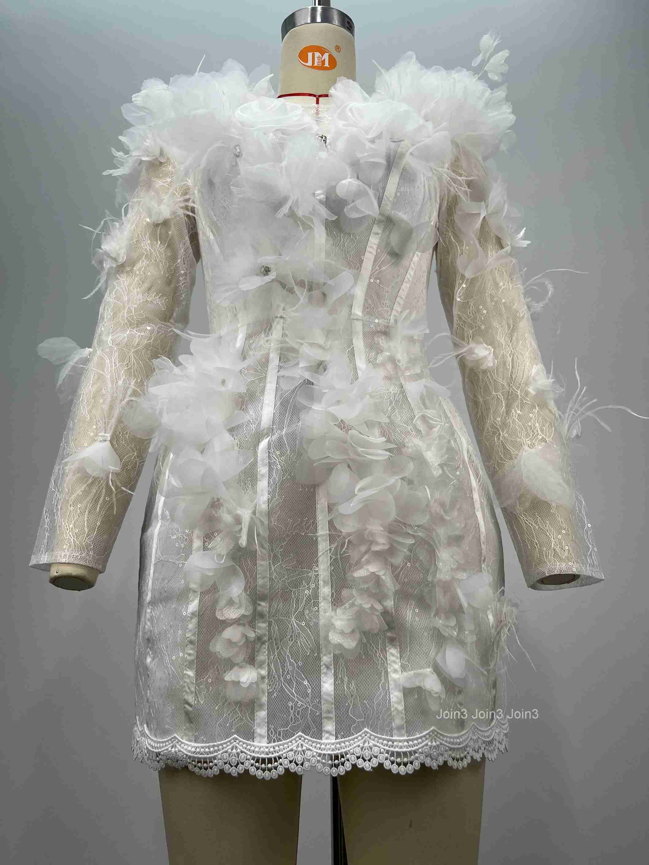 Elegant White Floral Lace Evening Dress Slim Fit Long Sleeve Feather Trim Wedding Party Guest Formal Events Luxury Gown