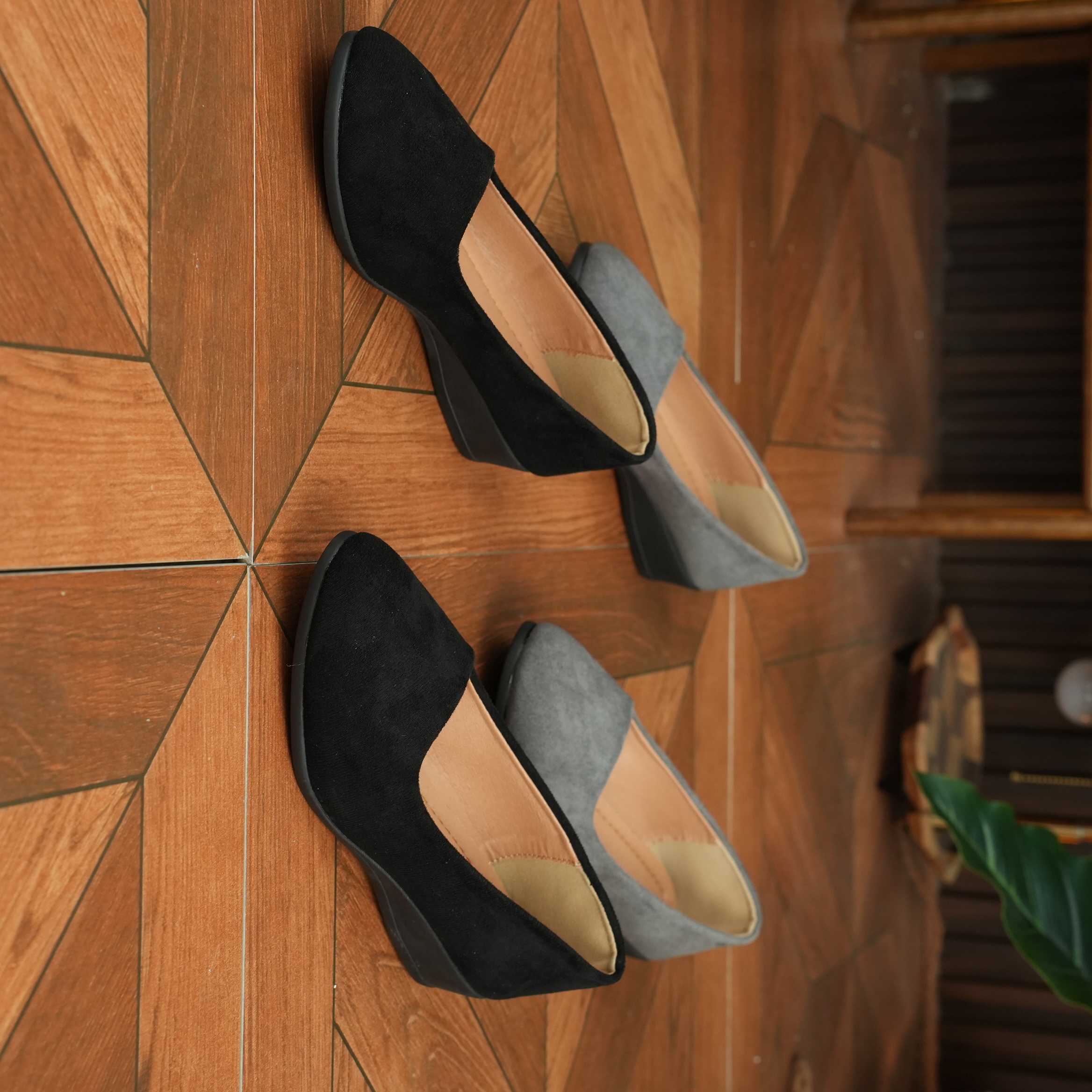 222-Women's Four Seasons Classic Cloth Shoes Pumps with Elegant Biased Heels Suitable for the office