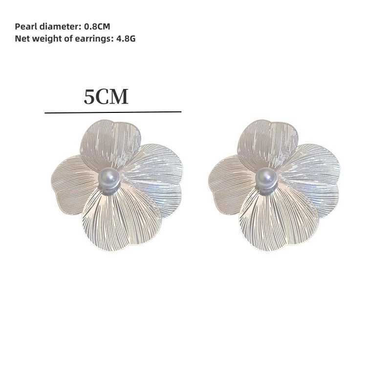 Large Flower Pearl Earrings for Women Luxury Design Stud Earrings for Women Korean Fashion Jewelry Accessories Christmas Gift XJ250623