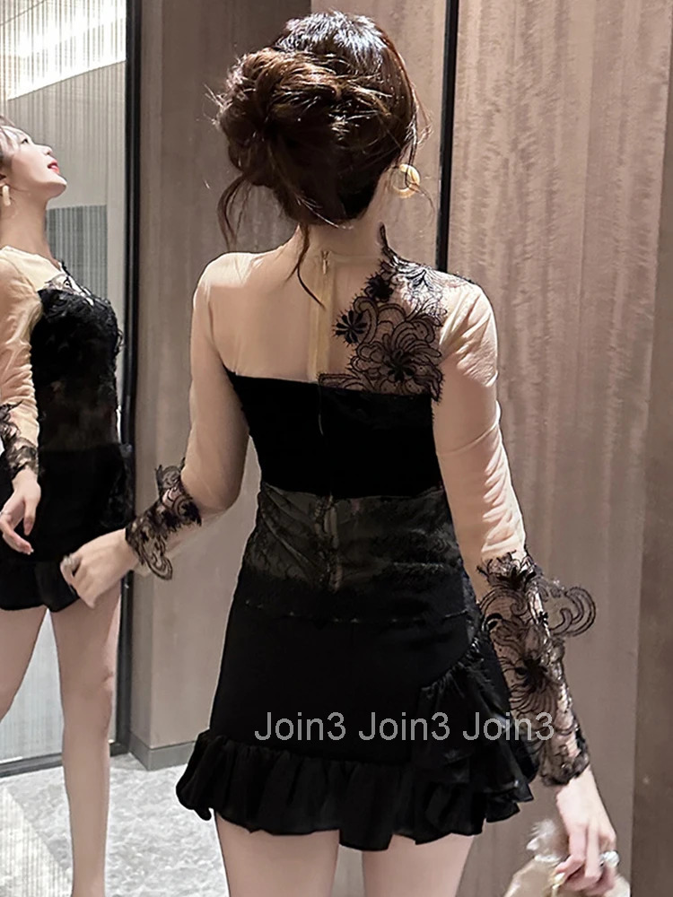 Women Clothes Mesh Lace Splicing O-Neck Short T-Shirt Elegant Black Sheer Sexy Long Sleeve Blouse Femme Prom Tops Casual Fashion