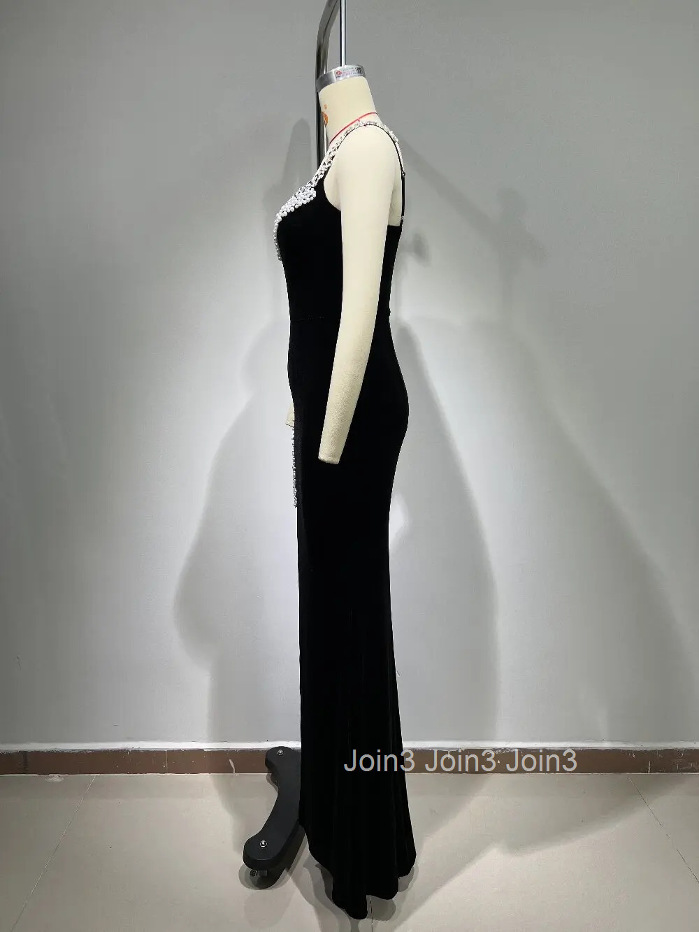 Black V-Neck Simple Bubble Bead Sleeveless Embroidered Diamonds Split Sling Dress Womens Clothing Elegant Evening Dinner Gown
