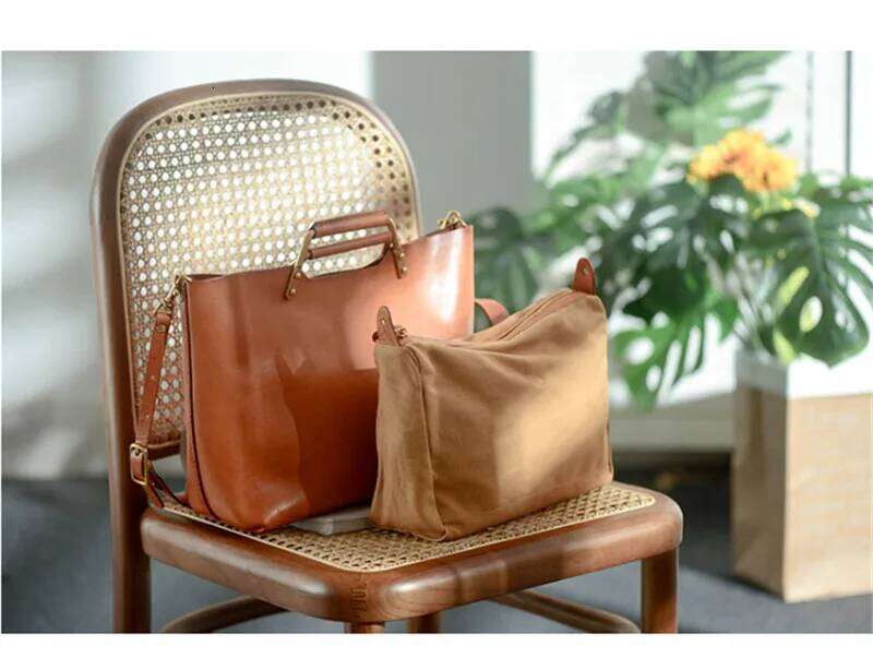 Outdoor Daily Women's Genuine Leather Shoulder Messenger Bag Designer Real Cowhide Female Party Metal Handle Handbag