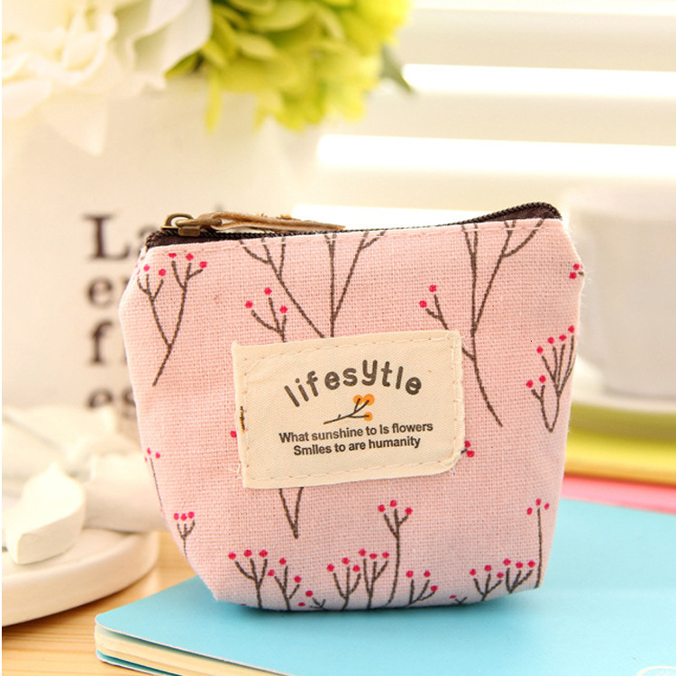 Free Shipping 2025 New Designer Bag Japanese And Korean Style Fresh Floral Coin Purse Pastoral Mini Cartoon Canvas Bag Portable Key Holder Coin Bag