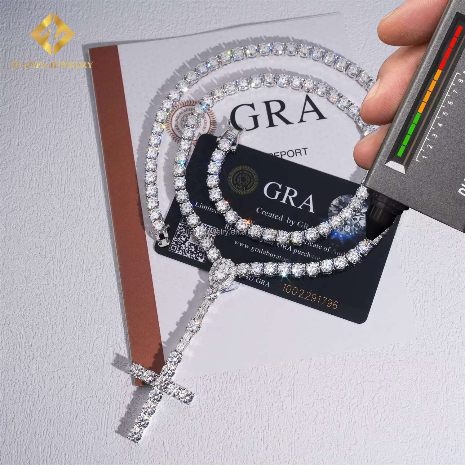 In Stock New Arrivals Female Elegant Jewelry GRA Certificate Iced Out Hip Hop VVS Moissanite Diamond Cross Pendant Necklace Set