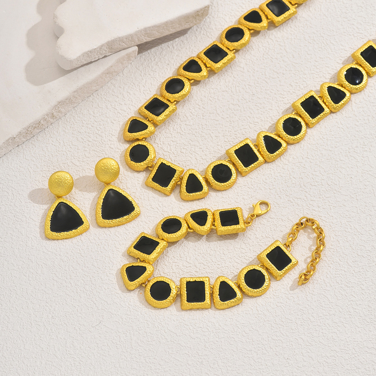 Style Women's Necklace Earrings Bracelet Set Personality Oil Drip Design Long Clavicle Chain Jewelry