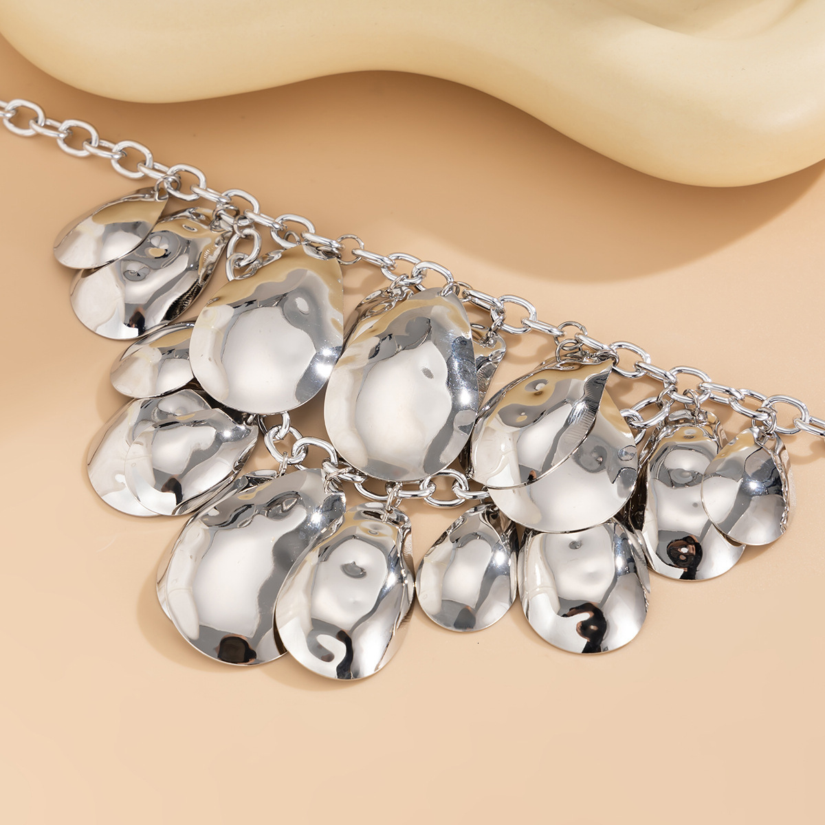 Fashion Jewelry Water Drop Tassel Exaggerated Layered Niche Geometric Pendant Necklace Clavicle Chain