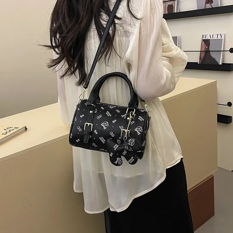 Fashion Commuting Bag with Novelty Dog Accent Lightweight Single Shoulder Crossbody Designer Bag Everyday Essentials Bags