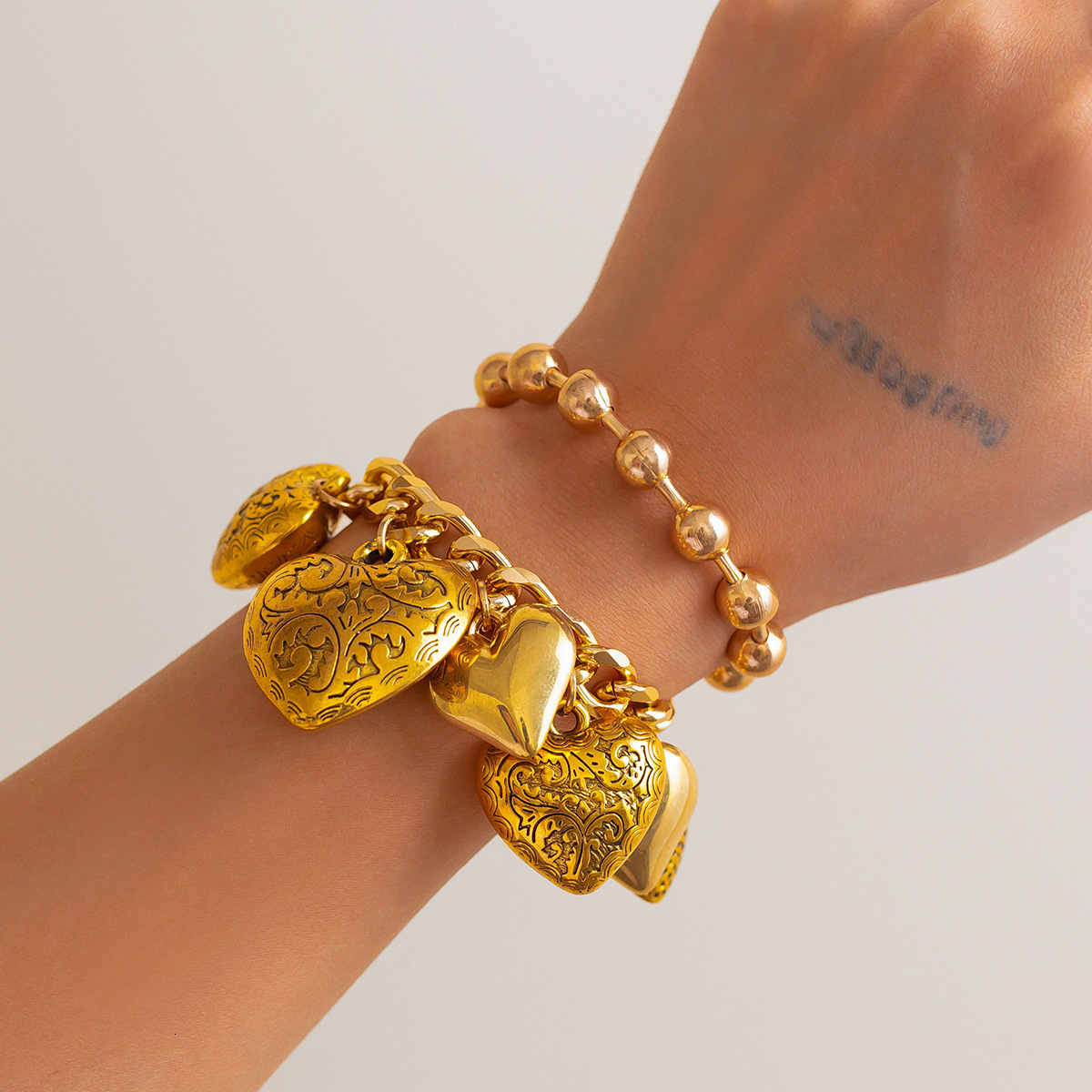 Ins Style Metal Pattern Heart Pendant Personality Copper Bead Chain Clavicle Necklace for Women