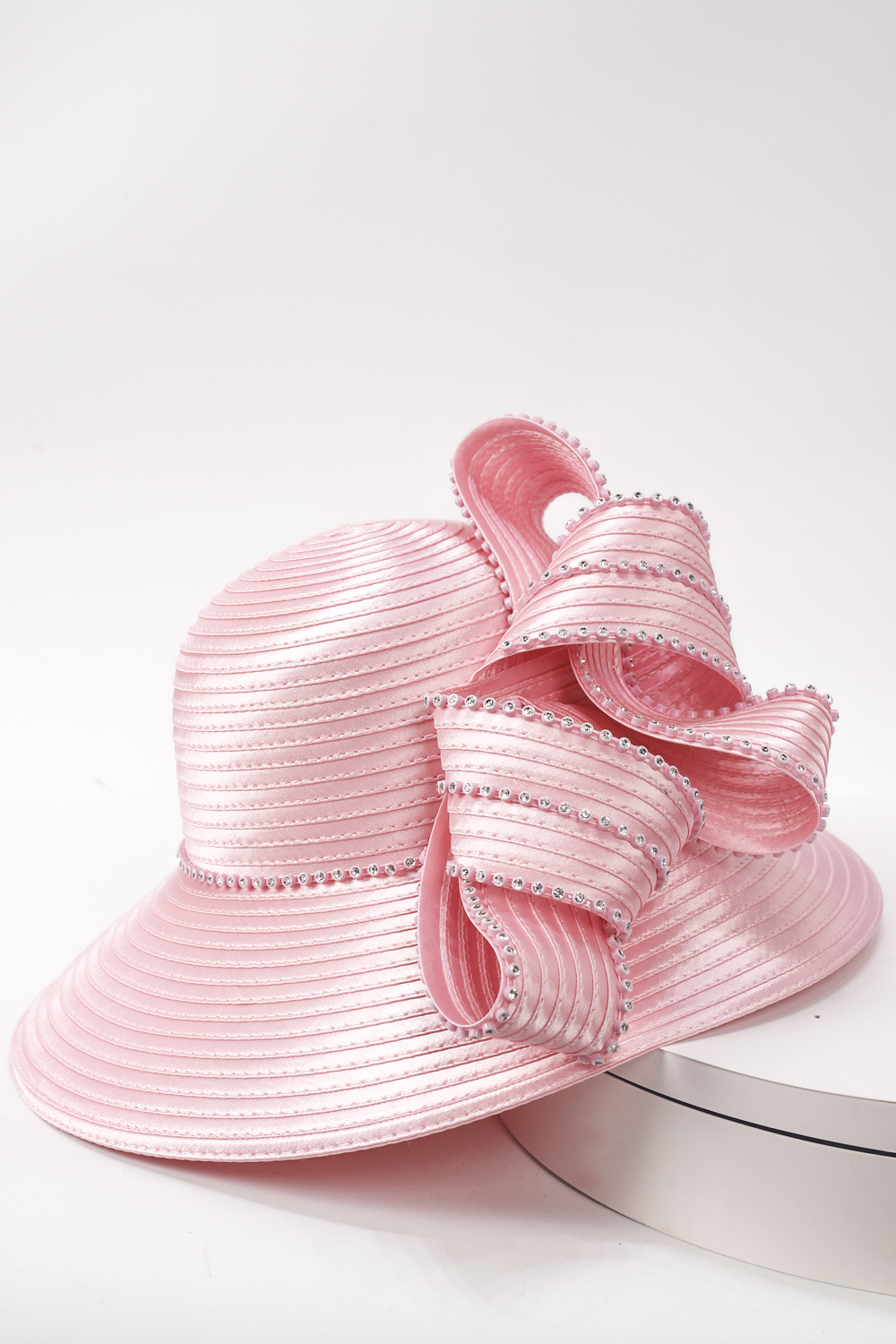 Elegant Green Church Hat for Women Wide Brim Tea Party Hat with Rhinestones, Perfect for Church, Weddings & Afternoon Tea Events