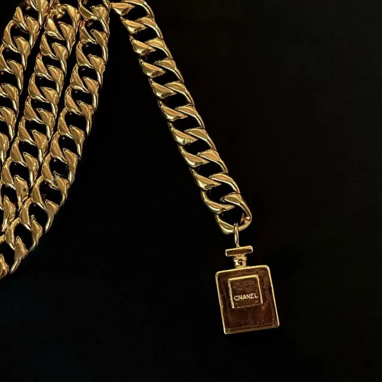 Fashion Pants Waist Chain Clothing Accessories Multilayer Hip Hop Tassels Special Appearance Choker Jewelry gifts 250616