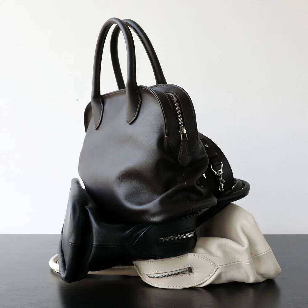 Luxury Designer bags Light High Quality First-layer Cowhide Pleated Portable Large-capacity Shoulder Messenger Leather Commuter Bowling Bag