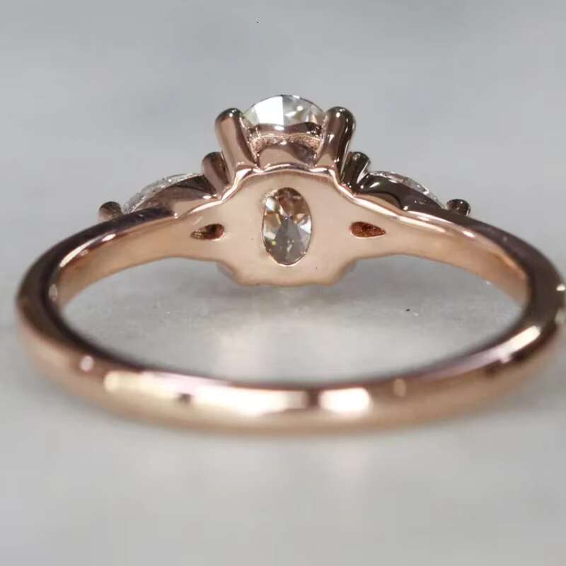 Moissanite Wedding Rings Set Three Stone 18k Gold VVS 1.5Oct Oval High Quality Custom Moissanite Ring