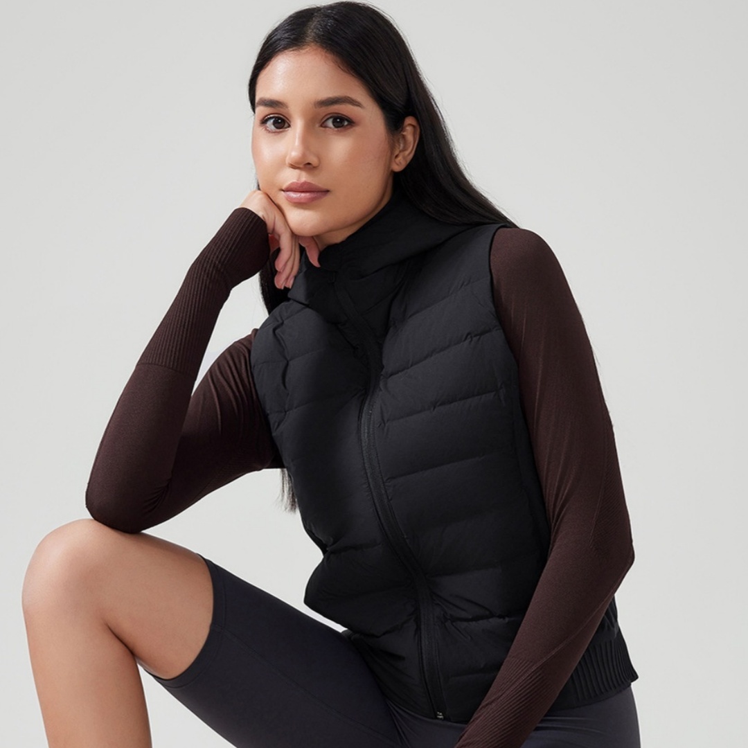 2025-- Comfortable Athletic Vest for Ladies: Insulated Hoodie Sweater Designed for Cold Weather Exercises Lightweight Hooded Casual Sports Vest Jacket