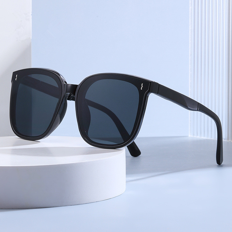 Designer Sunglasses For Women Men Folding Sunglasses Anti-ultraviolet Sunglasses Luxury Style Sunglasses DY0218