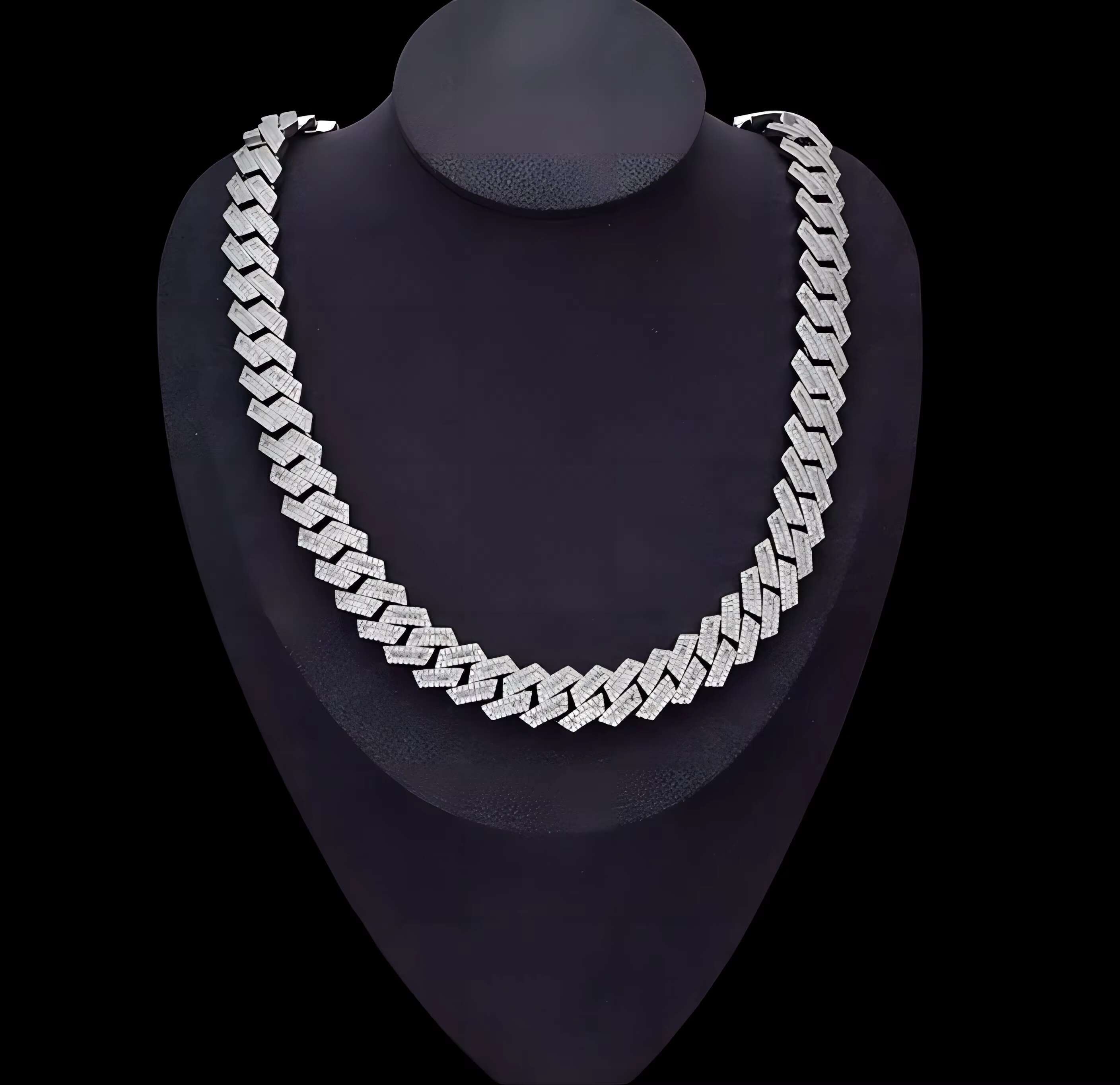 Hot Selling 925 Silver Cuban Link Necklace High Quality 12MM Moissanite Iced Moissanite Hip Hop Design Two Tone Rhodium for Gift