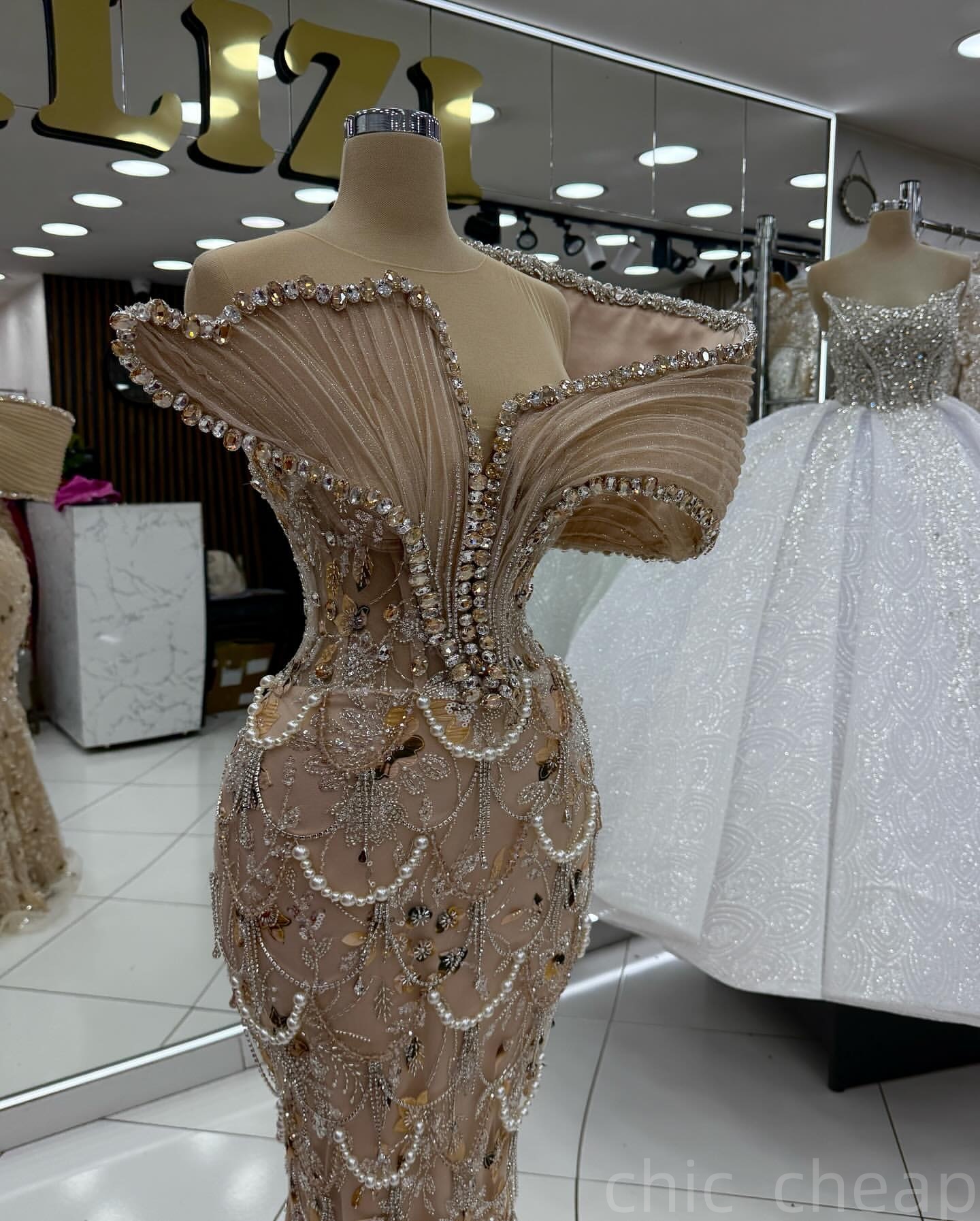 Champagne Mermaid Prom Dresses 2025 Pearls Rhinestones Floral Lace Evening Formal Party Second Birthday Engagement Gowns Plus Size Dress For Special O