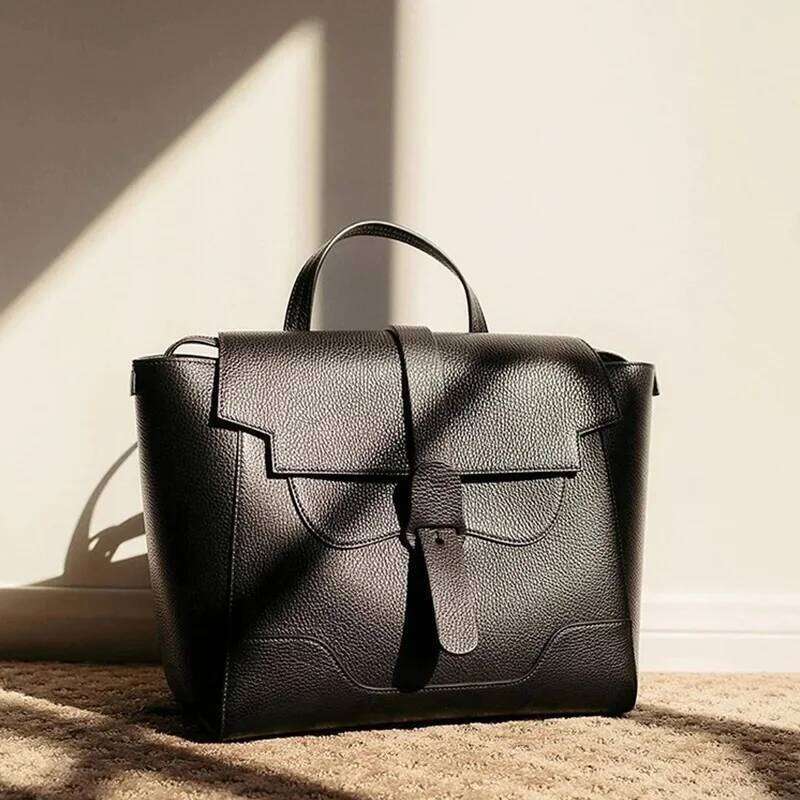 2024 New European Style Nichedesign Women's Crossbody Dual Shoulder Multi-Functional Commuter Bag Motorcycle Equipment Acces