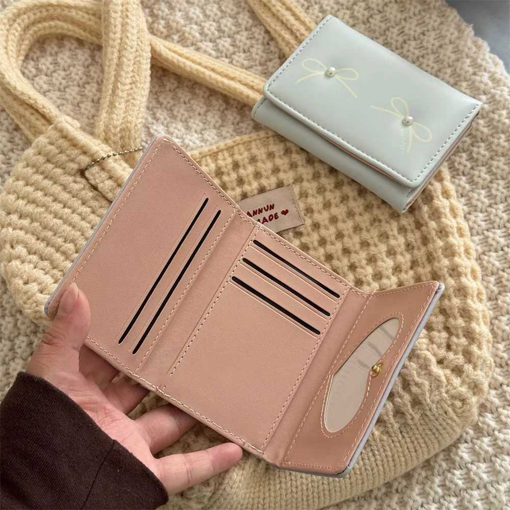 Cute Bow Short Folding Wallet Korean Style Handheld Waterproof Mey Bag Coin Purse Japanese Female PU Leather Photo Card Holder XJ250624