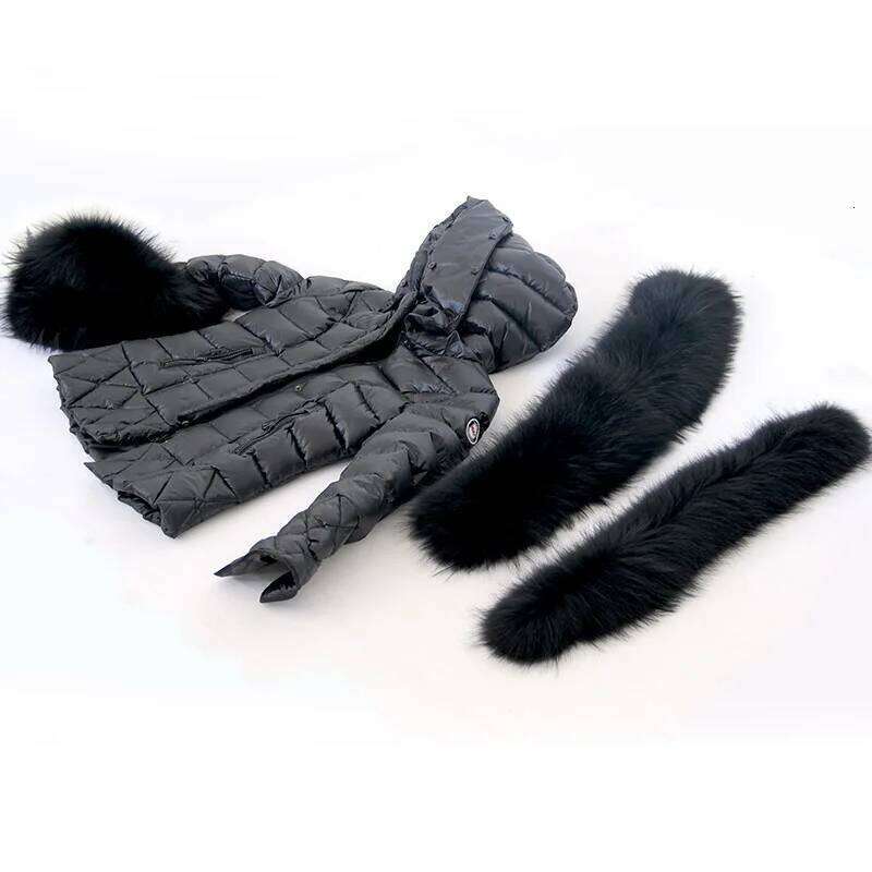 M2020 Short Ladies Winter Star Faye Wong Fashion Oversized Raccoon Fur Collar Slim Down Jacket