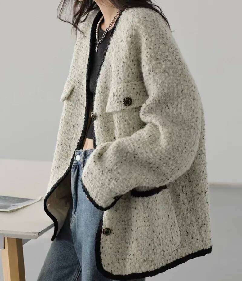 Sweet Hot Girl Elegant V-neck Woolen Coat Women's Autumn/winter Retro Loose Tweed Long-sleeved Jacket Fashion Female Clothes