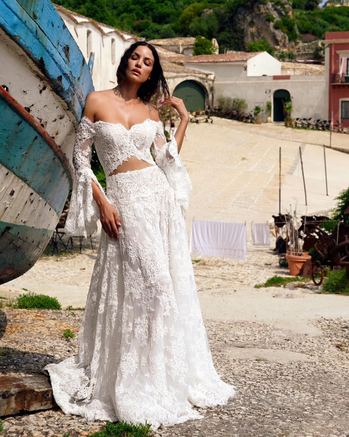 Boho Beach Wedding Dresses A Line 2 Pieces Lace Bride Gowns Off Shoulder Custom Made Pagoda Sleeves Party Dresses for Brides Engagement Birthday