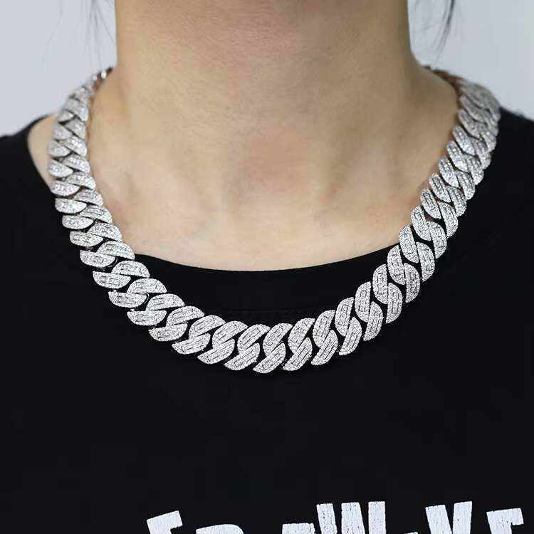 Hip Hop 18mm Wide Princess Cut Diamond VVS Moissanite Heavy Silver 18k Gold Plated Cuban Link Chain