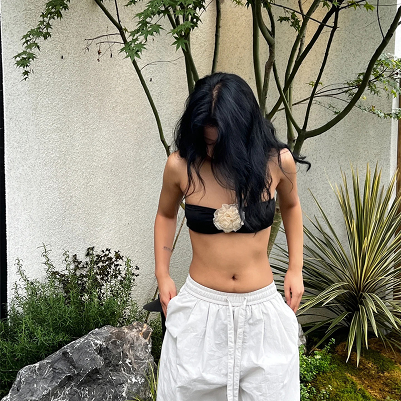 Wholesale bikini strapless European and American bikini sexy three-dimensional flower split women's swimsuit swimsuit swimsuit