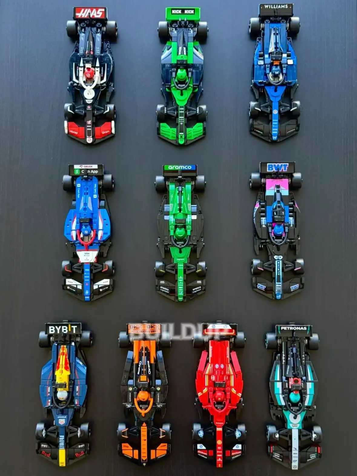 Limited Set 66802 Mechanical Set 10 Cars 2601 Pieces Building block models racing toys Christmas gifts birthday gifts. R250624