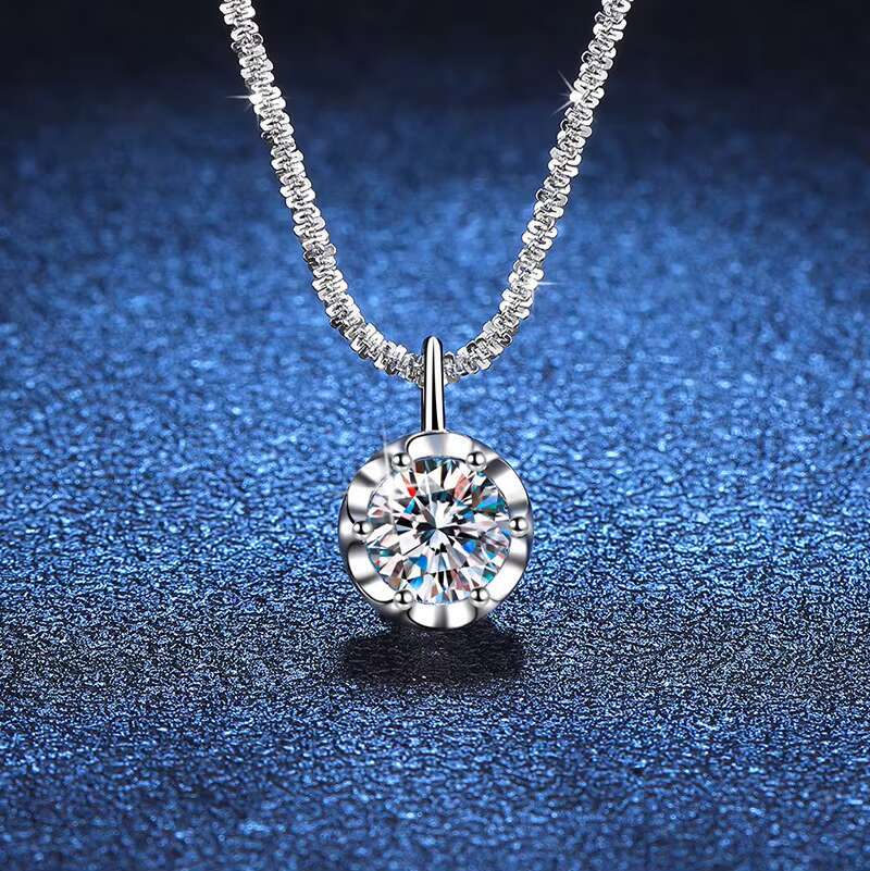 Lerca New Arrival S925 Silver Sterling 1Carat Moissanite Diamond Pendant Charming Necklace for Women