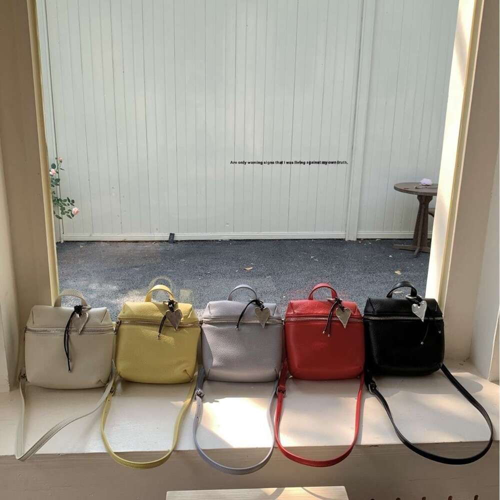 Trendy Genuine Leather Small Crossbody New Niche Shoulder Handheld Mini Casual Bag Commuting Versatile Handbag