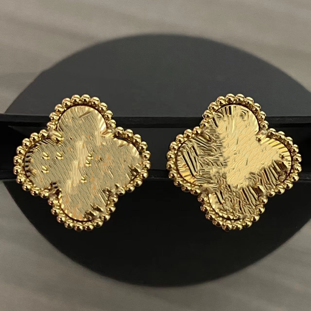 Orecchini Di Design, Collane Di Alta Moda, Bracciali Minimalisti, Orecchini, Br…