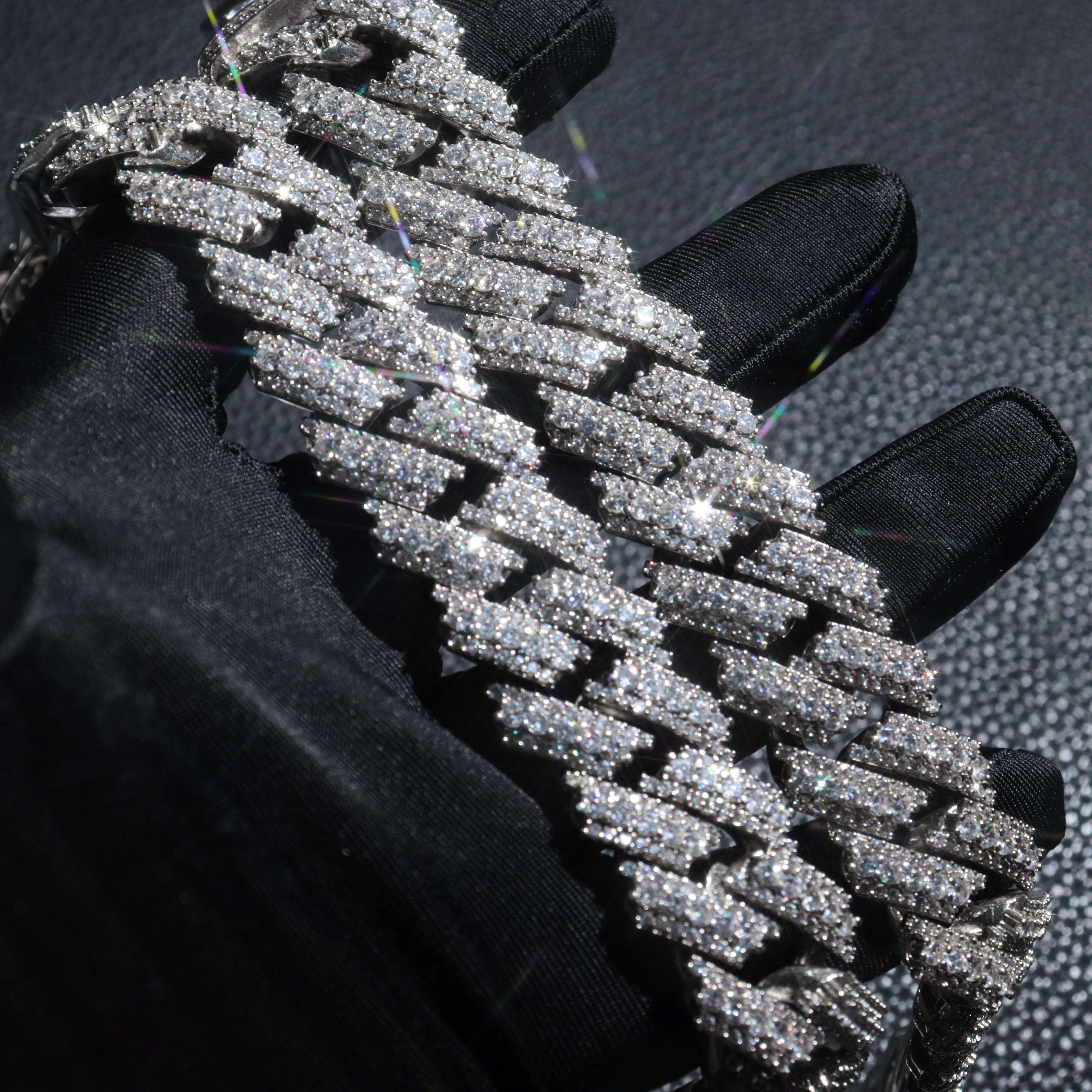 New Fashion Hot Selling 20mm Sterling Silver 925 Moissanite Jewelry Necklace Gift Cuban Link Chain Men