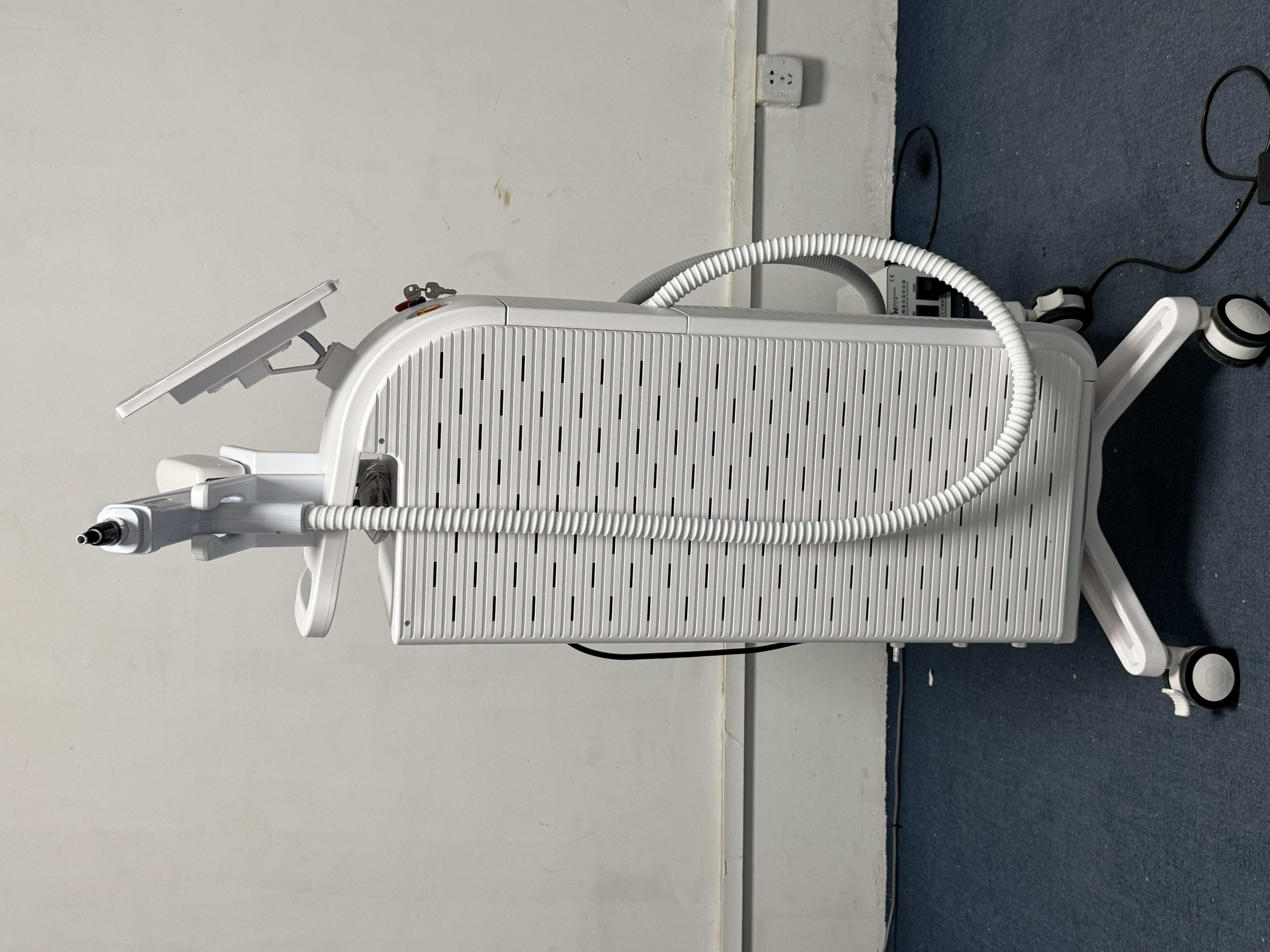 Soprano Diode laser 3000W 2 in 1 755nm 808nm 1064nm Picosecond laser Hair Removal 532nm 1064nm 1320nm Tattoo Pigment Removal Equipment