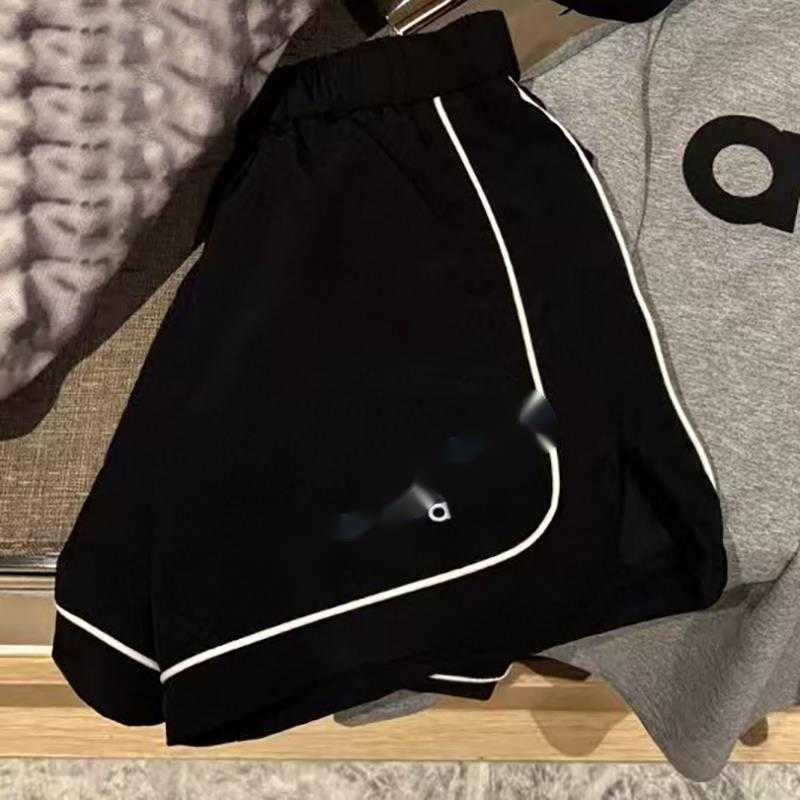 2025--New Women Yoga Outfits Short Running Shorts With Zipper Pocket Gym Ladies Casual Sportswear For Girls Exercise Fitness Colorful Solid Shorts