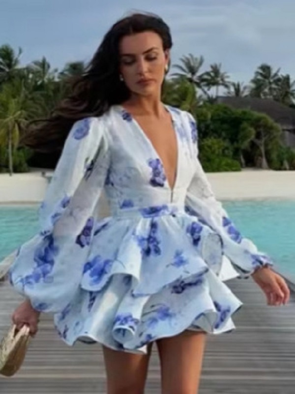 French Elegance V-Neck Printed Short Dress with Lantern Sleeves and Tiered Skirt