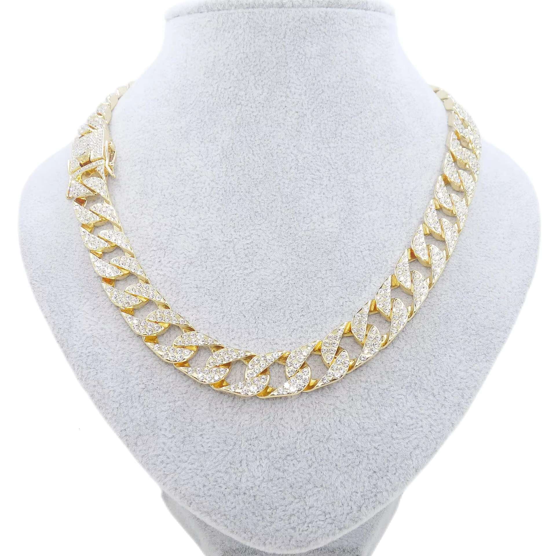 Full Diamond Hip Hop Style Cuban Chain Necklace Bracelet for Men Women Gold Plated Alloy Trendy Fashions Suit for Personalities