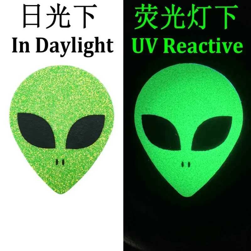 10 Pairs Invisible Disposable Breast Patch Clover Alien Womens Breast Lift Tape Chest Stickers Bar Nipple Covers W250624